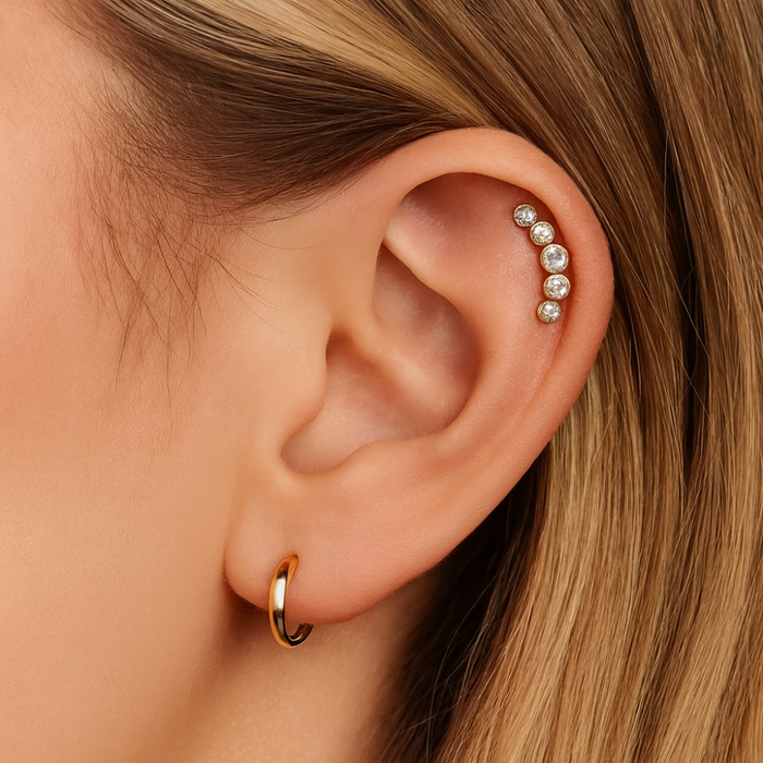 14K Gold Internally Threaded Round CZ Jewelled Bezel Set Screw Fit Stud - Monster Piercing