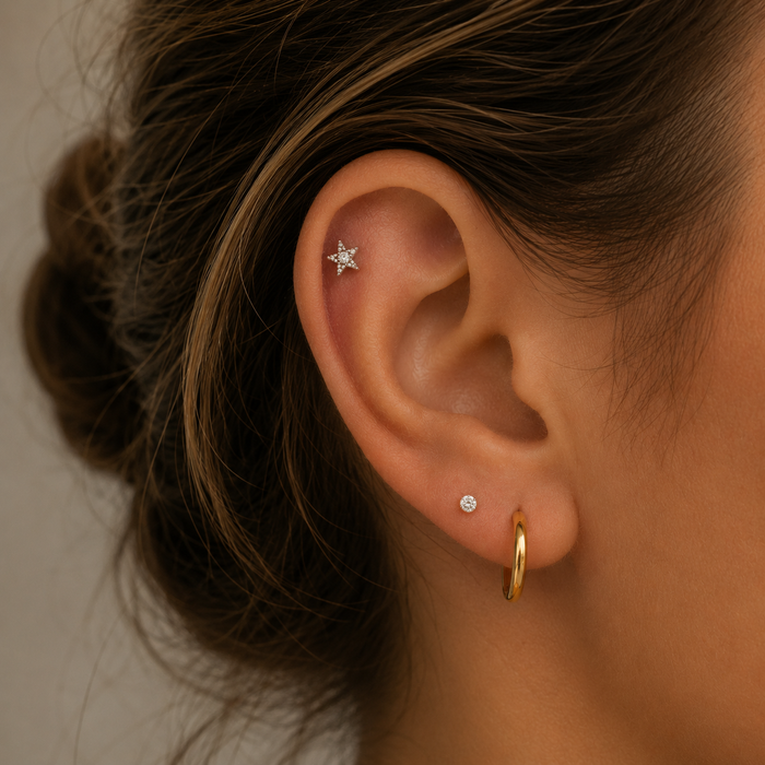 316L Surgical Steel CZ Jewelled Star Internally Threaded Flatback Stud