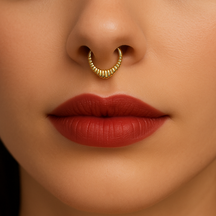 G23 Titanium Carved Teardrop Hinged Segment Clicker - Monster Piercing